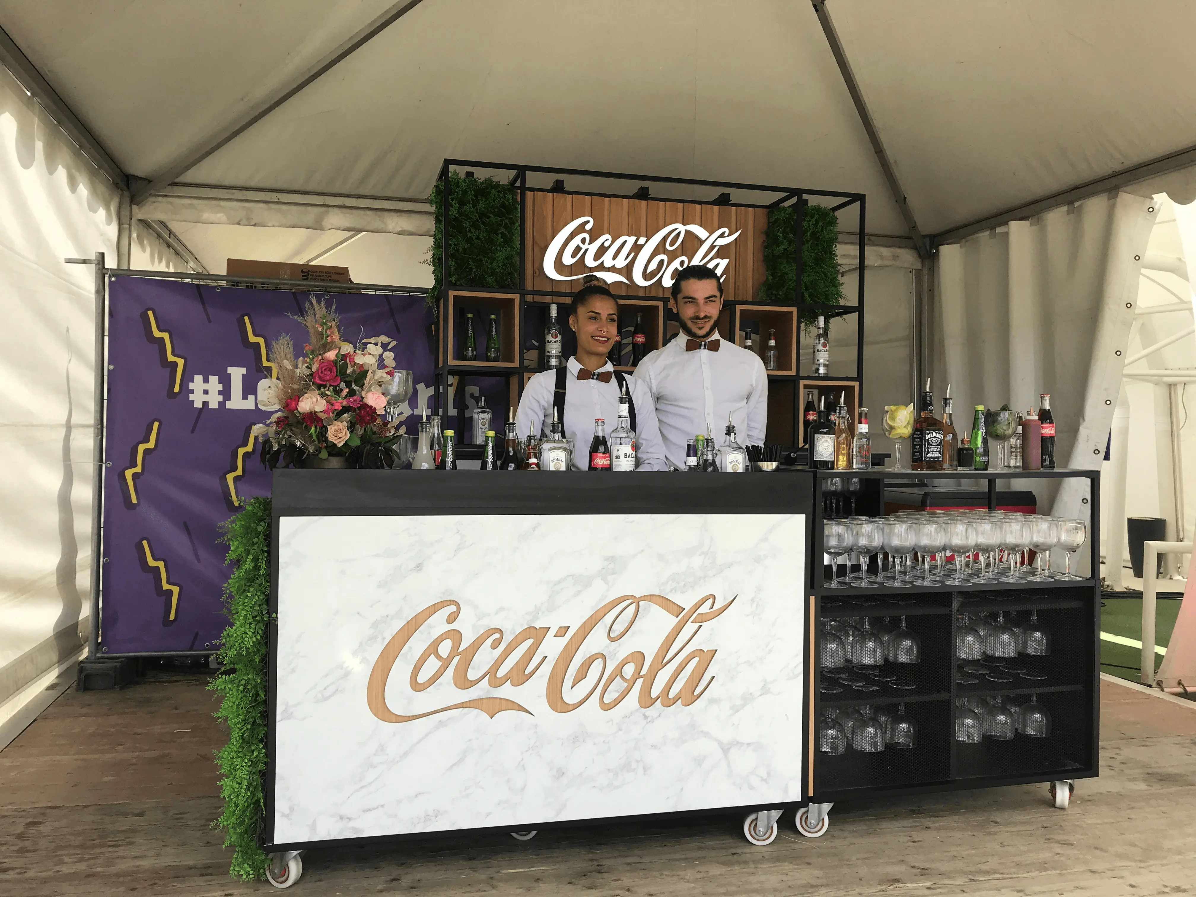 Mobilier bar mobile en évènementiel